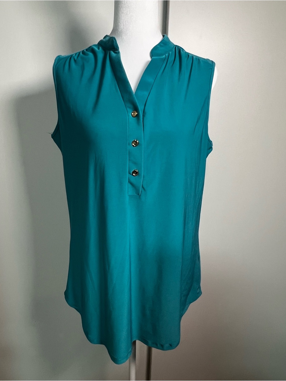 PerSeption Concept Teal Sleeveless Henley Blouse with Gold Buttons